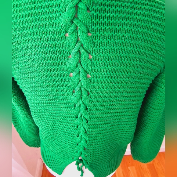 Ivy Rose Candy Apple Green Cable Knit Pullover Sweater size M - Picture 4 of 8